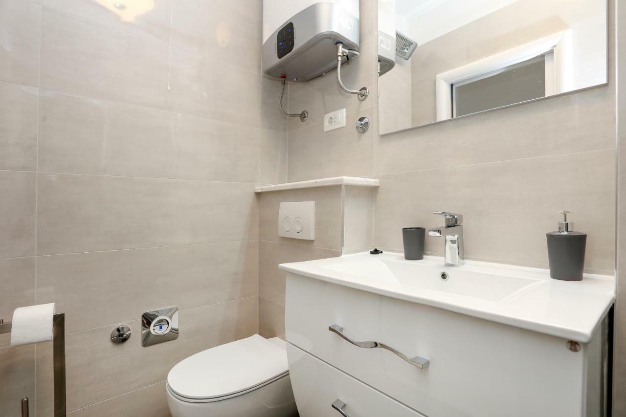 Luxury Ela 3* Split